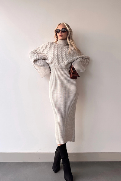 RMY MODA High-Neck Knitted Motif Crop Sweater and Knitwear Dress Set