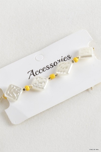 ZERO LAND Zngzrmll Baklava Beads Pearl Macrame String (13727) Bracelet Yellow
