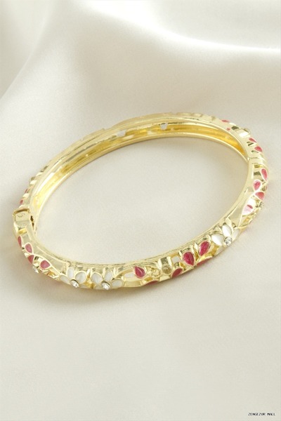 ZERO LAND Zngzrmll Stone and Enamel Cuff Bracelet 6 (04845) cm Yellow
