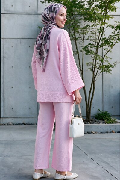 Modamorfo Loose Ayrobin Suit with Stone Buttons on the Front and Wide Sleeves...