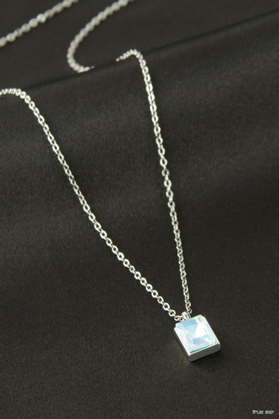 ZERO LAND Ilkestor Rectangular Glass Pendant (60712) Silver Color
