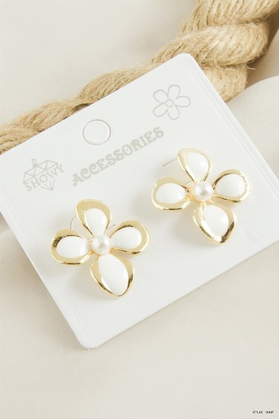 ZERO LAND Ilkestor Flower Pearl Enamel (55127) Earrings White