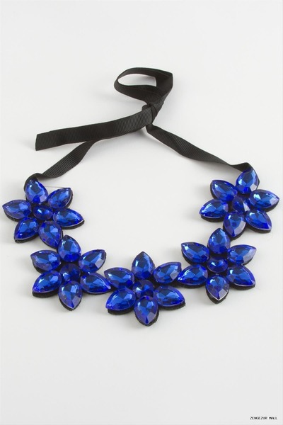 ZERO LAND Zngzrmll Flower Stone Collar (60714) Necklace Blue