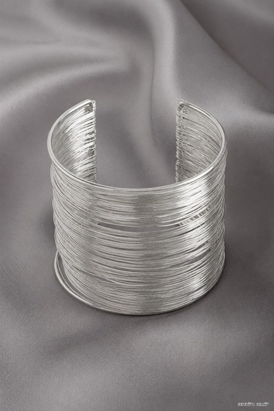 ZERO LAND Spt-Gld Wrapped Wire Clamp Bracelet (232420) Silver Color
