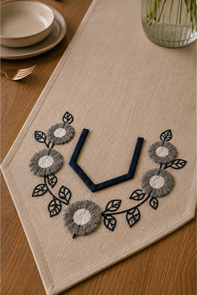 SEVMİŞ HOME Modern Punch Runner – Stylish Patterned Decorative Table Runner