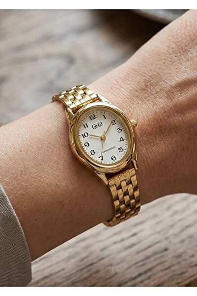 Q&Q Minimal Oval Case Vintage Model Women's Metal Steel Strap Wristwatch with...