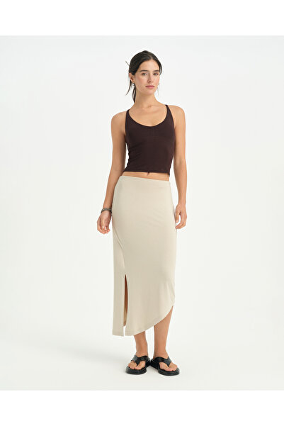 Ayma Active Cream Asymmetrical Midi Skirt with Inner Shorts