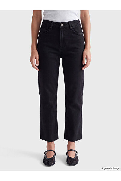 LC Waikiki Alita City with a Difference in Color Xside Black Denim Straight S...