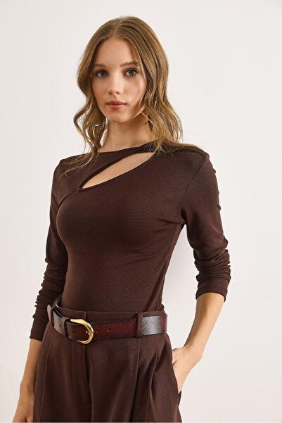 ladyzey Women's Brown Modal Fabric Drop-Neck Low-Cut Stretchy Blouse