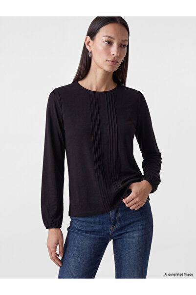 LC Waikiki Black Crew Neck Decorative Stitched Blouse