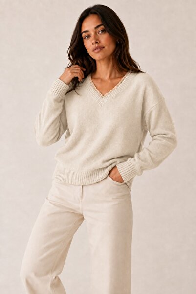 Bracha V-Neck Lace Detailed Basic Knitwear Sweater