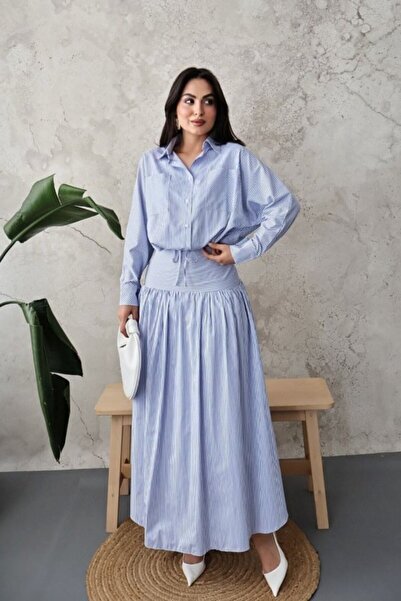 Elbee Fashion Woman Cămașă cu dungi albastre și fustă încrețită cu corsaj