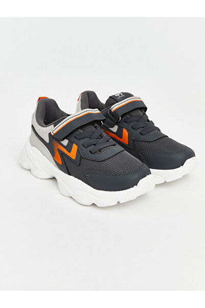 LC Waikiki Alita city: men's sneakers with mesh detail - stand out from the c...