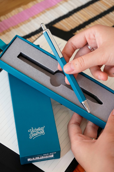 Victoria's Journals Premium Ballpoint Pen – Metal Body, Blue Ink, Special Gif...