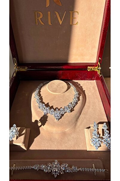 rive.jewelry Kadın Zirkon Taşlı Beyaz Altın Kaplama 4 Parça Takı Seti – Kolye...
