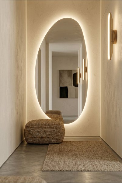 Fawdecor Asimetrik Oval LED Ayna Dekoratif Duvar Aynası Organik Modern Tasarım