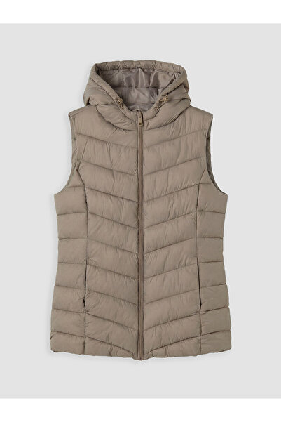 LC Waikiki Ozmarka New Season Brown Hooded Women's Puffer Vest