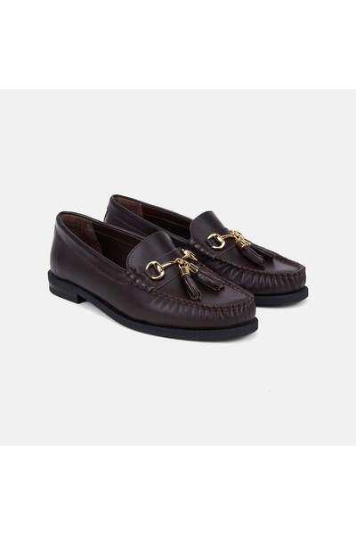 Desa Women's Brown Metal Buckle Tasseled Leather Loafer