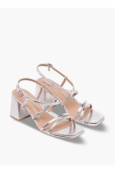 XTI Women Block Heel Sandals