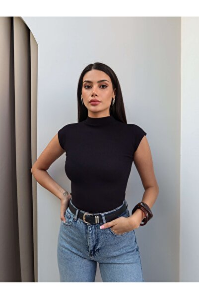 ESRAHELVACI Blouses - Black - Regular fit