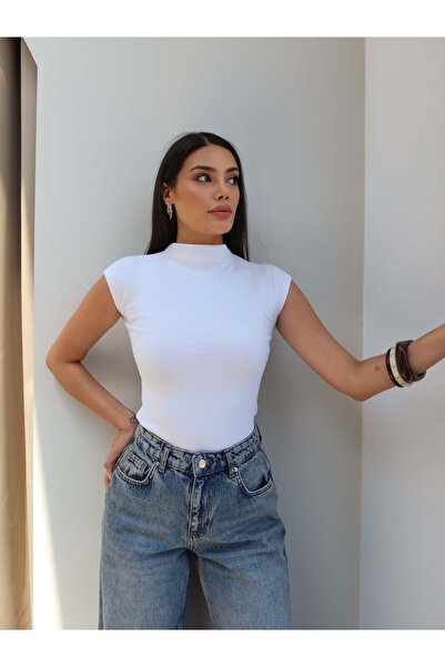 ESRAHELVACI Blouses - White - Regular fit