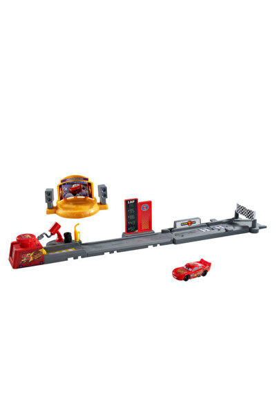 CARS Disney Macaraya Başlangıç Oyun Seti JDJ02