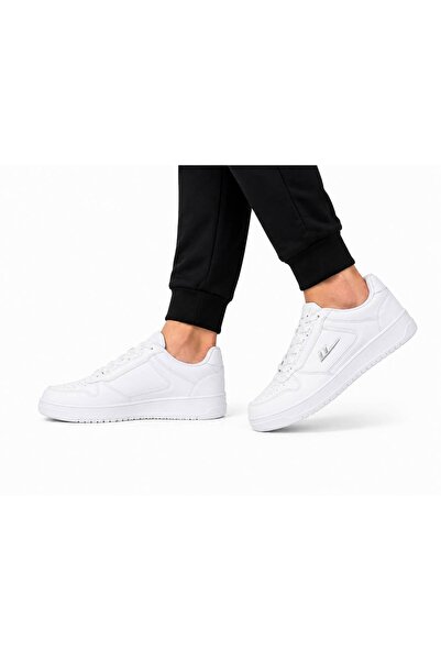 Weal Victoria 02 White Unisex Sports Shoes