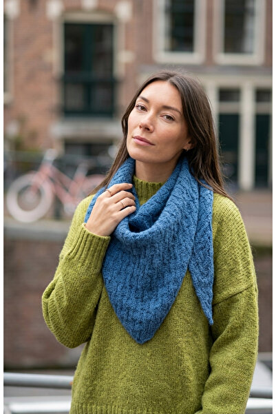 LAGRANZE Shawls - Blue