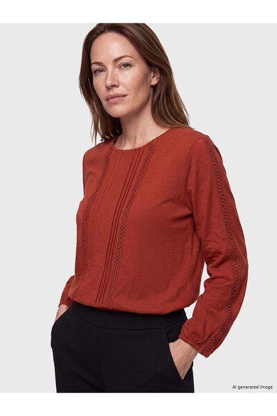 LC Waikiki Lcw Grace Crew Neck Embroidered Gathered Blouse