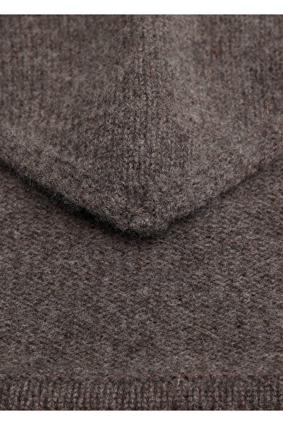 MANGO Woman Cashmere-wool knit shawl