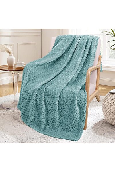 GENERAL Exclusivo Mezcla Large Flannel Fleece Blanket with Leaf Pattern in So...