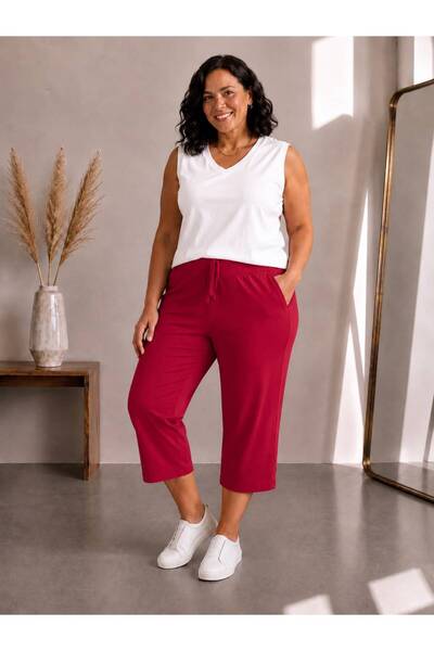 Vinola Plus Size Shorts & Bermuda - Burgundy - Elastic