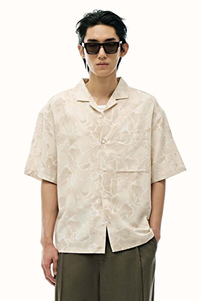 H&M Loose Fit Patterned resort shirt