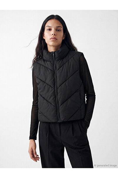LC Waikiki Black Stand Collar Women's Puffer Vest