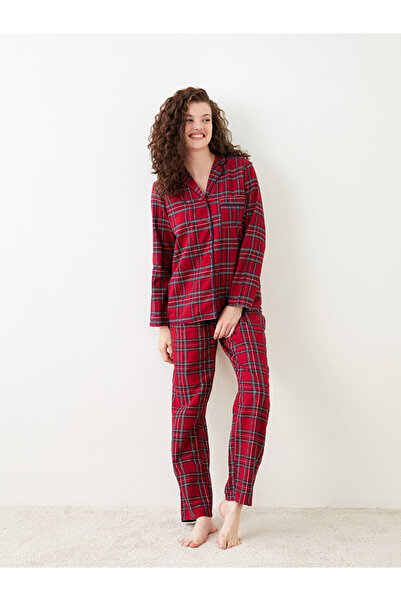 LC Waikiki New Year Themed Long Sleeved Women's Pyjamas Set