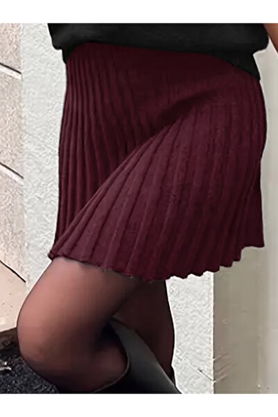 MaxiMor Women's Elastic Waist Pleated Women's Knitwear Mini Skirt Standard Sm...