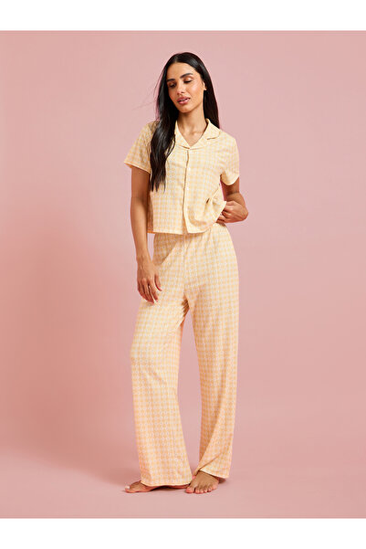 Styli Yellow Checked Short Sleeves Shirt and Straight Pants Pyjama Set