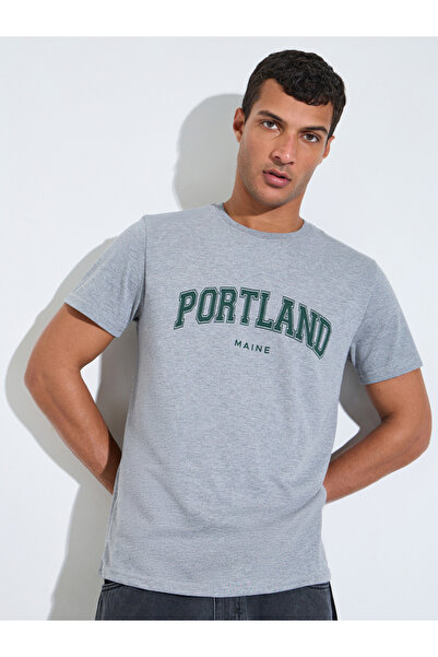 Styli Men Grey Text Print Regular Fit Jersey T-Shirt