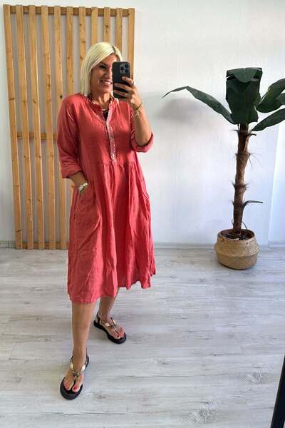 By Esra Celkan Pomegranate flower half pat button sequin detailed combed garn...