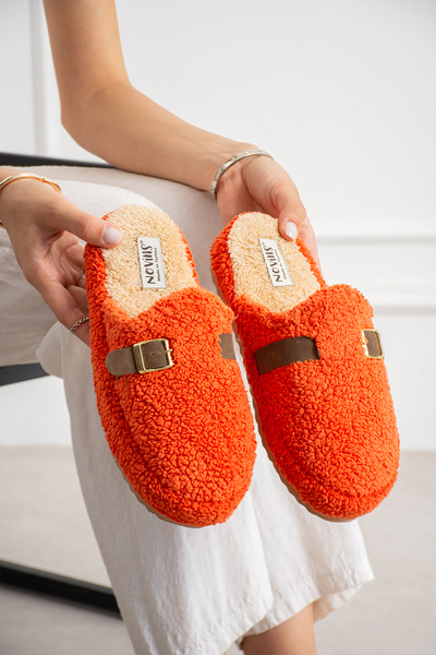 NOVİNS Women's Plush House Slippers with Buckle, Soft Furry, Silent Sole, Win...