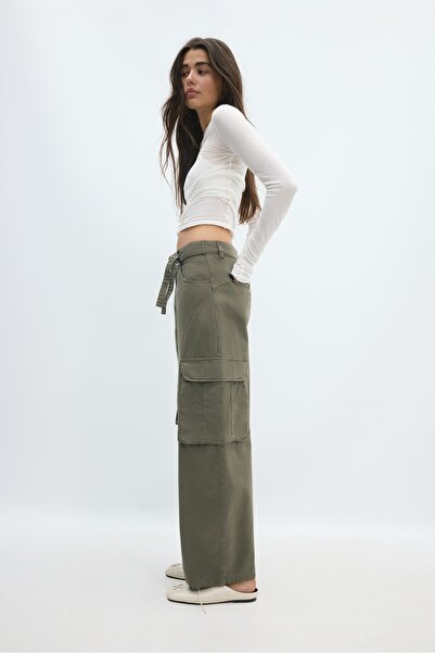 Stradivarius Barrel kargo pantolon