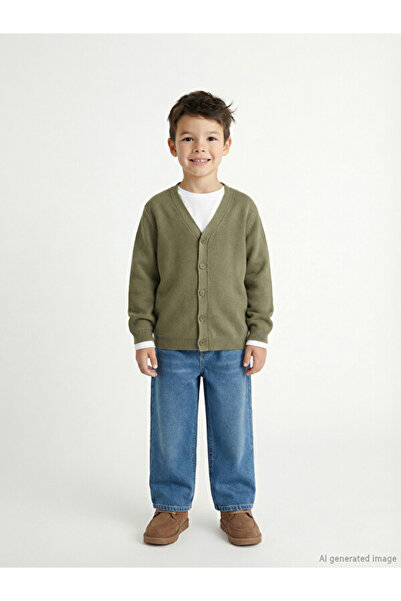 LC Waikiki Rmz Gi̇yi̇m Farkiyla V Dikim Boy's Knitwear Cardigan