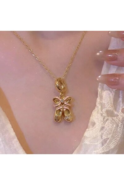 Heda Jewelry قلادة بابيت - قلادة على شكل حذاء راقصة الباليه من الفولاذ