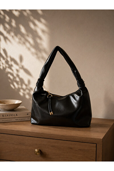 BAGS حقيبة كتف نسائية سوداء بتصميم أنيق مع رباط وسحاب للاستخدام اليومي، حقيبة...