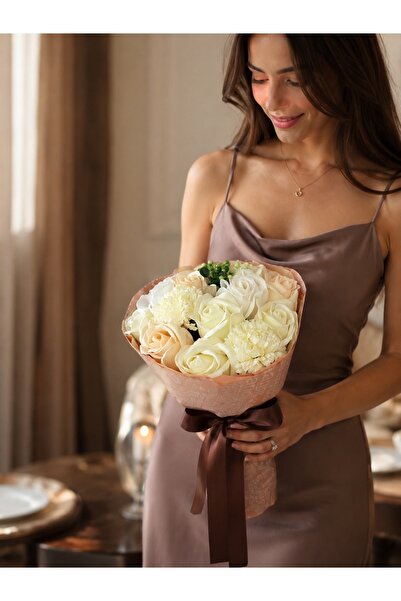 YAPAY ÇİÇEKÇİNİZ Buchet de trandafiri artificiali de lux, parfumați, de 28 CM...