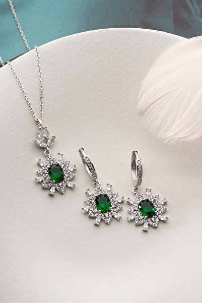 Silvano Jewelry 925 Ayar Gümüş Zümrüt Yeşili Taşlı Pırıltı Serisi Küpe Kolye Set