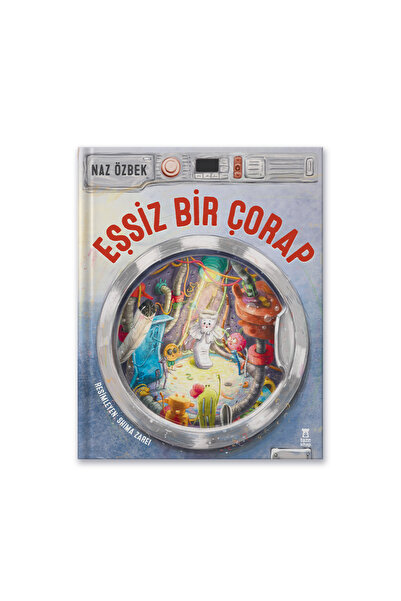 Taze Kitap Eşsiz Bir Çorap