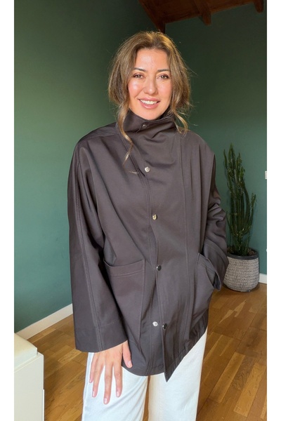 Aurélie Çıtçıtlı funnel neck (dik yaka) kısa trençkot