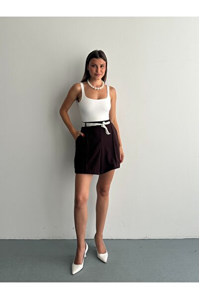 Liva Style Co Belt Detailed Shorts