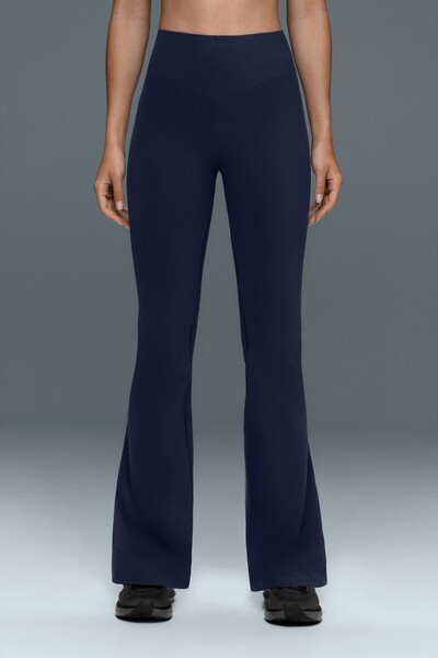 Oysho High rise Compressive raise up flare pantolon